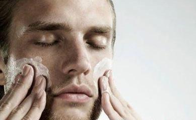 男性护肤过程中常见错误