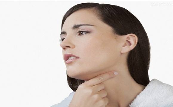 哺乳期喉咙痛怎么办