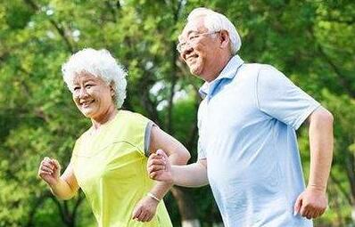 最适合老年人的4种运动