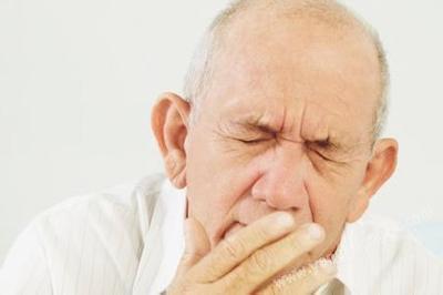 老年人患有慢性咽炎如何治疗