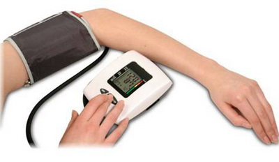 老年人测血压前应该注意哪些事项
