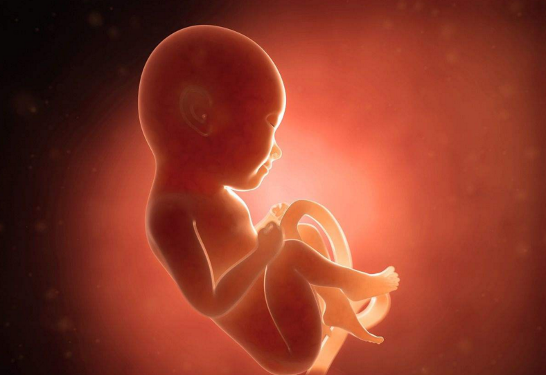 胎头朝下的原因是什么，胎头朝下宝宝会不会不舒服？